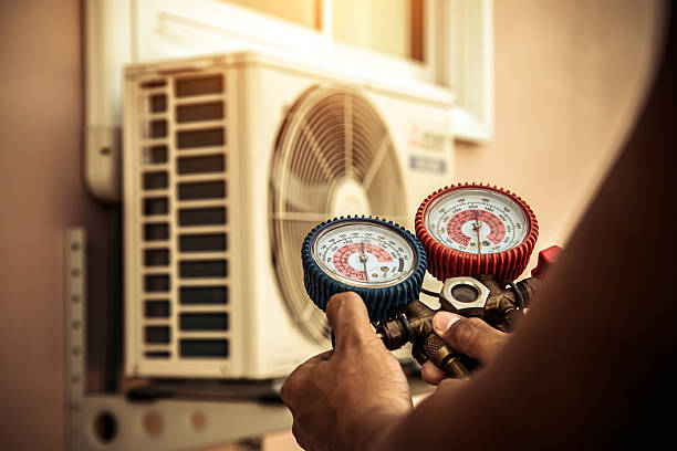 Professional Hvac technician working in Blakely, PA